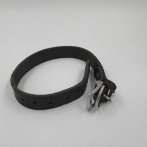 Lederhalsband mit Dornschließe, einstellbar in der Länge 29 - 38 cm, 2 cm breit